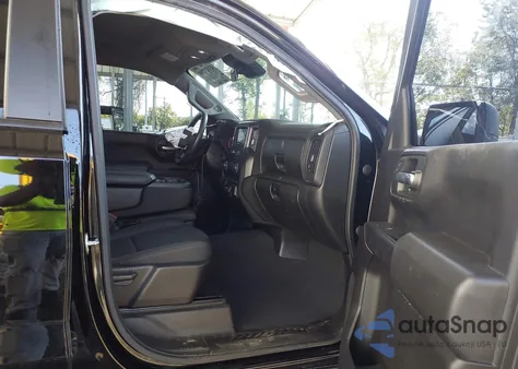 2022 Chevrolet Silverado 1500 4Wd Standard Bed Custom from USA, damaged, VIN 1GCRDBEK0NZ591497